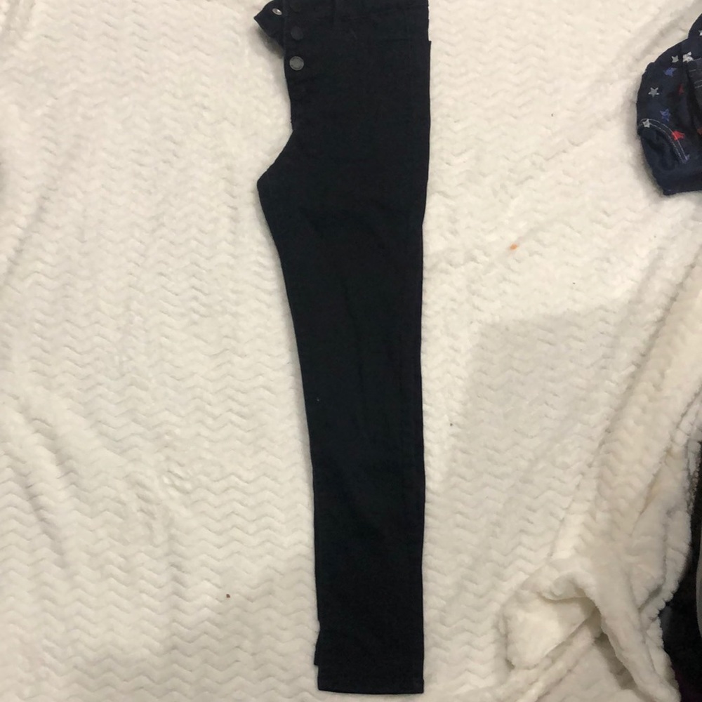 Cute Black Skinny Jeans!!